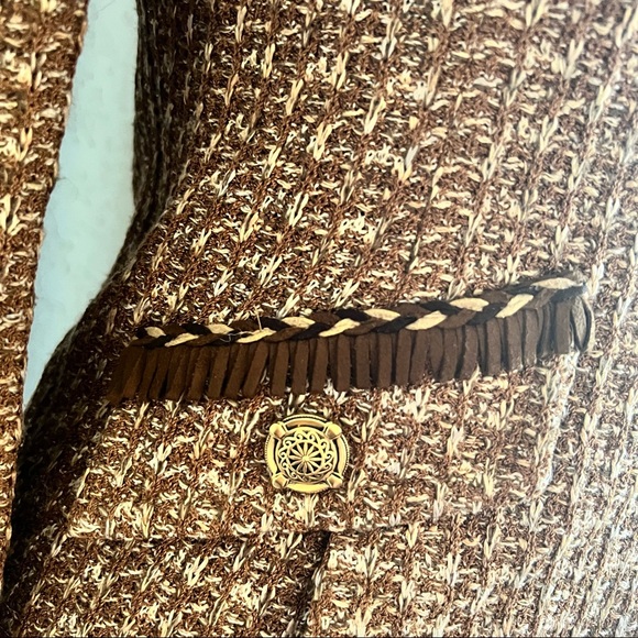 125 St. John Boucle Buttoned Down Brown White Tweed Knit Blazer Jacket Sz 2 - Picture 3 of 14